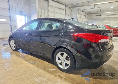 2013 Hyundai Elantra Gls z USA, uszkodzony, nr VIN KMHDH4AE5DU656443